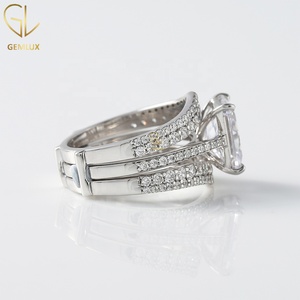 Ensemble de bagues de mariée en moissanite, taille radiante et ronde, or 14 carats, bague de fiançailles, alliance, ensemble de trois bagues - Product Image 4