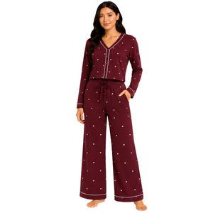 Ensemble pyjama femme bordeaux à manches longues, cardigan court et pantalon large imprimé cœurs, doux, respirant, pour la détente et le sommeil, personnalisable - Product Image 1