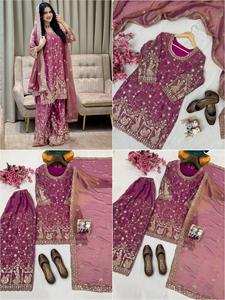 Ensemble Kurti Plazzo pour femmes, tenue traditionnelle tendance, idéal pour les mariages, les occasions festives, les soirées et un look élégant - Product Image 5