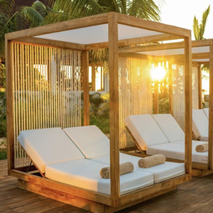 Lit de repos en teck avec coussins en mousse, chaise longue d'extérieur, lit à baldaquin de style tropical pour patio - Product Image 1