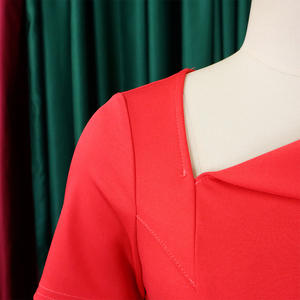 Robe Polo d'Entraînement pour Femmes - Coupe à Haute Élasticité - Robe Sportive à Manches Courtes avec Logo Personnalisé - Product Image 4