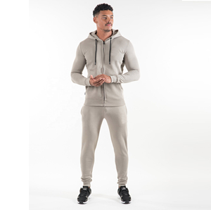 Conjunto de Sudadera con Capucha y Pantalones Deportivos para Hombre a Precio Económico, Sudadera Deportiva Bordada, Fabricante de Ropa Deportiva para Hombre - Product Image 1