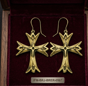 Pendientes Colgantes Barrocos de Latón Antiguo Hechos a Mano con Diseño Cristiano de Cruz, Joyería Arquitectónica Vintage para Mujer, Uso Ceremonial - Product Image 4