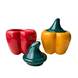 Ensemble de récipients à condiments en céramique AG Elements en forme de poivre, pots à épices décoratifs pour la cuisine avec couvercle, faits à la main, fournisseur OEM en gros - Product Image 1