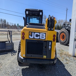 Chargeuse compacte sur chenilles JCB 3TS8T de qualité supérieure pour la préparation de sites d'excavation et le chargement de matériaux lourds, à vendre - Product Image 2