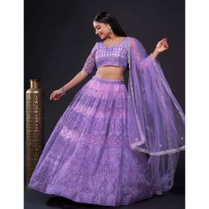 Conjunto Elegante de Lehenga Choli Morado con Lentejuelas para Fiesta, Talla M, Diseño FB para Mujer - Product Image 2