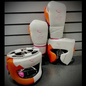 Conjunto de Boxeo Personalizado de Cuero Vacuno, Conjuntos de Boxeo con Logotipo Personalizado, Equipo de Entrenamiento de Alta Calidad, Kit de Sparring de Kickboxing - Product Image 4
