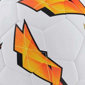 Balón de fútbol para exteriores, cosido a mano, diseño pakistaní duradero, ecológico, balón deportivo para interiores/exteriores - Product Image 6
