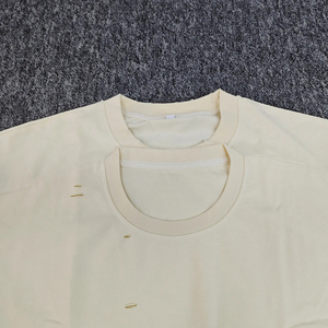T-shirt en coton noir surdimensionné pour homme, manches courtes, col rond, décontracté, uni, jersey tricoté, coupe ajustée - Product Image 2