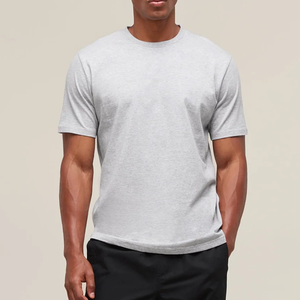 T-shirt jaune personnalisé pour homme avec impression nom et numéro, manches courtes, col rond, jersey décontracté, coupe classique, 100% coton respirant, 220g - Product Image 1