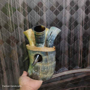 Juego de 4 Cuernos Vikingos para Beber, Hechos a Mano, de Lujo, con Soporte de Cuerno de Buey Natural, Ecológicos, Antiderrames, al Mejor Precio - Product Image 3