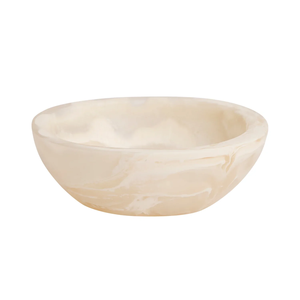 Bol à salade rond en résine marbrée rose, poli, léger, moderne, durable, pour servir lors de fêtes - Product Image 3