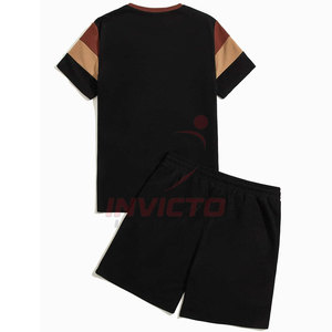Conjunto de camiseta y pantalones cortos premium para hombre, ropa informal cómoda, tela suave, diseño personalizado, conjunto de camiseta y pantalones cortos para verano - Product Image 2