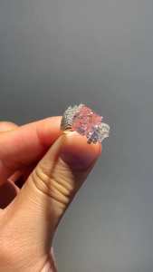 Precioso anillo de propuesta romántico con diamante de corte cojín de moissanita rosa para mujer, joyería fina de plata 925 original, regalo de boda - Product Image 3