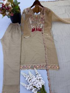 Traje Salwar Tradicional Indio Pakistaní para Mujer, Bordado en Oro con Hilos de Seda y Lentejuelas, Informal, para Todas las Temporadas, Corte Ajustado, Ropa Étnica - Product Image 1
