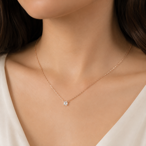 Collier pendentif en or rose 10K avec diamant de laboratoire taille Asscher, chaîne minimaliste plaquée or rose, unisexe, pour soirée - Product Image 1
