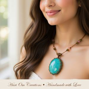 Collar Colgante de Macramé Hecho a Mano con Amazonita, Piedra Grande Azul Verde Agua, Joyería Boho Curativa - Product Image 2