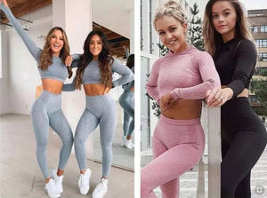 Conjuntos de Ropa Deportiva para Mujer con Logotipo Personalizado de Fábrica, Top Corto para Pilates, Leggings con Efecto Push-Up, Pantalones de Yoga Acampanados - Product Image 4