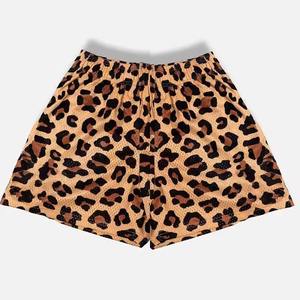 กางเกงขาสั้นผู้ชายคุณภาพพรีเมียม ดีไซน์โดดเด่น ราคาโรงงาน สำหรับฤดูร้อน ใช้ได้ทั่วไป ใส่ไปเที่ยวทะเล และใส่วิ่งได้ - Product Image 1