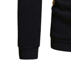 เสื้อฮู้ดดี้แบบมีแผ่นผ้าฟลีซด้านหลัง GSM สูง ตัดเย็บแบบแผ่นต่อสี  ไม่มีแบรนด์  สำหรับทุกเพศ  ทรงพอดีตัว - Product Image 3