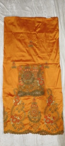 La tradicional y atemporal tela de seda tafetán George Wrapper nigeriana con diseño de Paisley para vestimenta de boda nigeriana. - Product Image 5