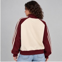 Vente en gros de vestes de survêtement personnalisées pour femmes, sweat-shirts color block bordeaux et crème, sweats à capuche de course pour femmes, streetwear très vendus