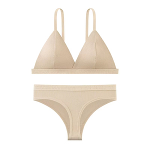 Soutien-gorge de sport respirant à design unique avec armatures et bonnets couvrants, séchage rapide, et ensemble de lingerie 2 pièces style français en dentelle avec culotte shorty pour femme - Product Image 3
