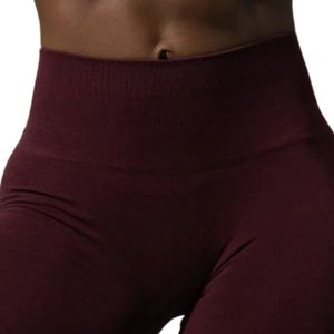 Shorts de compression sans couture bordeaux pour femme, taille mi-haute, extensibles, anti-transparence, pour la gym, l'entraînement, la course, le fitness, le yoga et les activités sportives - Product Image 3