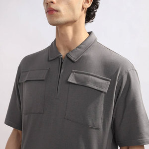 Ensemble coordonné de mode masculine : chemise légère décontractée et pantalon ample et relaxant pour les voyages d'été - Product Image 4