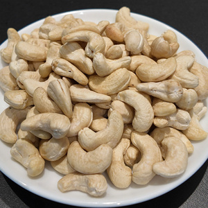 Nueces de Anacardo Blancas Orgánicas USDA Premium W180 Origen Vietnam Procesadas Naturalmente Certificadas Halal Premium Envasadas al Vacío - Product Image 1