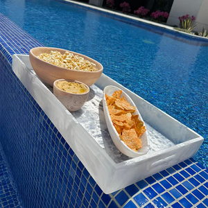 Bandeja de Resina de Diseño Moderno, Último Diseño en Bandejas para Servir con Asa Metálica, Artículos de Cocina, Decoración de Mesa, Ecológica, a Precio de Mayoreo - Product Image 3