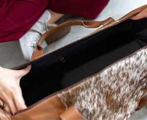 กระเป๋าเดินทางหนังวัวแท้แบบมีขน รุ่น LHTB-0059 สำหรับเดินทางช่วงสุดสัปดาห์  ผลิตโดยโรงงาน OEM - Product Image 5