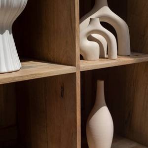 Vitrina de Ratán Merino Prime de Vandana, Mueble de Almacenamiento Moderno con Diseño Tejido Natural - Product Image 6