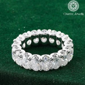 Bague de fiançailles pour femme Charm Jewells en moissanite taille coussin, argent 925 plaqué rhodium, sertissage à griffes, style classique, certifiée IGI - Product Image 1