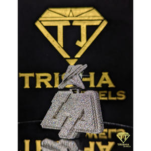 Colgante con inicial de la letra "LA" al por mayor con diamante de moissanita VVS y plata de ley 925 de Trisha Jewels - Product Image 3