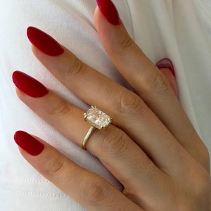 แหวนหมั้นเพชรแบบซ่อนทรงกรงเล็บคู่4กะรัต14K/18K ได้รับการรับรองจาก IGI เพชรชั้นดีดีไซน์ทันสมัย - Product Image 4