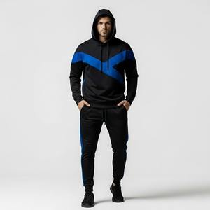 Ensemble de survêtement sportif sur mesure de qualité supérieure, coupe ajustée, pour la gym, le fitness, l'entraînement et la course à pied, en vente - Product Image 6