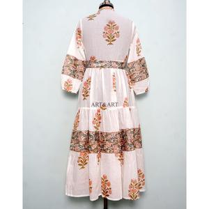 Robe longue trapèze confortable et légère pour femme, élégante, simple, à manches longues, en dentelle florale unie, avec boutons numériques, lavable - Product Image 6