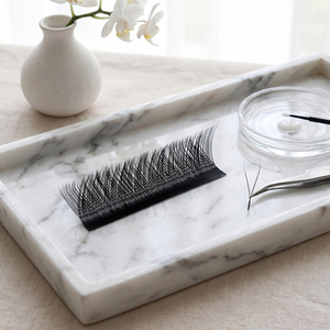 ขนตาปลอมสำเร็จรูป YY Lash ยึดติดได้ดีขึ้นและดูเป็นธรรมชาติ ขายส่งอุปกรณ์ขนตาแบบมืออาชีพ - Product Image 3