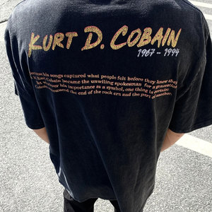 เสื้อยืดพิมพ์ลายวงดนตรี Cobain Punk สไตล์วินเทจสตรีทแวร์สำหรับผู้ชาย ผ้าทอ 100% คอตตอน ล้างสีแบบแอซิดวอช ดีไซน์เรโทรกรันจ์ ปรับแต่งได้ - Product Image 3