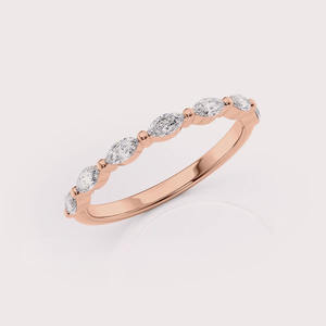 Anillo de banda de oro amarillo/blanco y oro rosa de 14 quilates con diamante de corte marquesa cultivado en laboratorio - Product Image 6