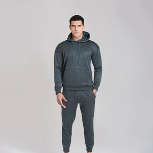 Ensemble de survêtement 2 pièces pour homme, sweat-shirt et jogging, ensemble gris confortable pour toutes les saisons, style confortable pour une vie active - Product Image 1