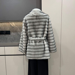 Custom Women's Faux Fur Coat Soft Warm Winter Long Coat Luxury Fashion Outerwear OEM ODM Wholesale Manufacturer - Product Image 5