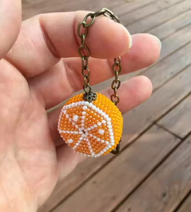 Porte-clés et breloque de sac écologiques en crochet classique perlé orange, style fruit, accessoires et pièces de sac pour la Fête Nationale - Product Image 5