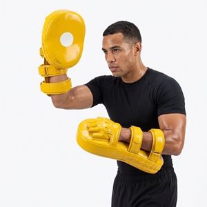 Cibles de frappe en cuir de vachette jaune Dumela – Équipement d'entraînement durable pour les arts martiaux - Product Image 3