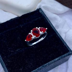 Anillo de Plata de Ley 925 con Granate Rojo, Anillo Hecho a Mano con Piedra Preciosa Natural, Regalo de Aniversario para Mujer - Product Image 3