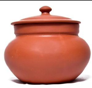 Olla de Barro Ecológica con Tapa Hecha en India - Product Image 2