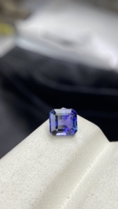 Certified Natural Unheated Bio Color <b>Mermaid</b> Tanzanite Square Asscher Cut Stone Natural Zoisite Tanzanite 1.94 Carat Eye Clean - Product Image 6