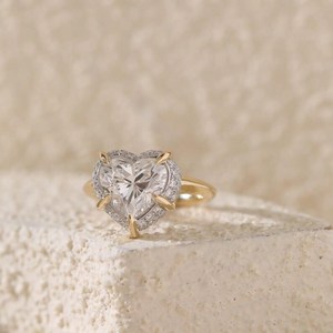 Anillo de Diamante con Corte Corazón VS2, Cultivado en Laboratorio, 2.00CT, Oro Amarillo de 10K, Joyería para Regalo de Fiesta, Boda, Cumpleaños, etc. - Product Image 3