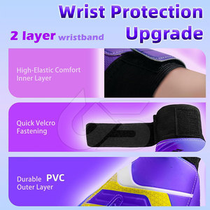 Nouveau style, design unique, gants de gardien de but en cuir imperméables avec sangle de poignet réglable, protection des mains pour l'extérieur, en vente - Product Image 4